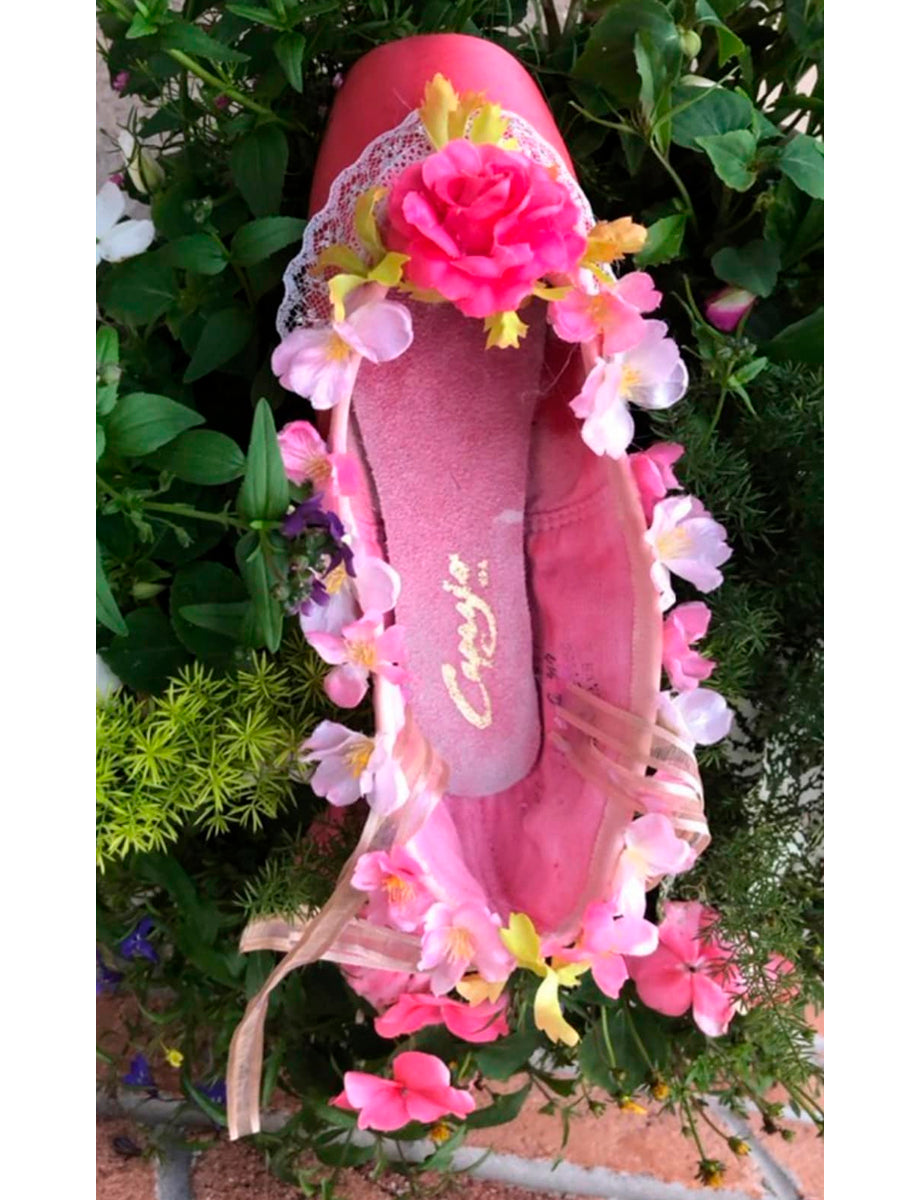 Crafting Pointe Shoe
